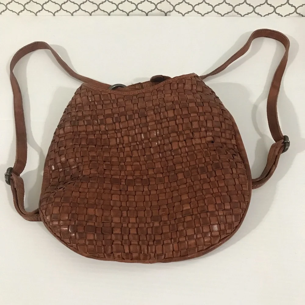 Vilenca Holland Woven Leather Backpack Brown